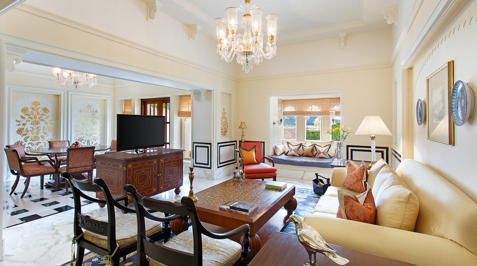 The Oberoi Udaivilas, Udaipur interior