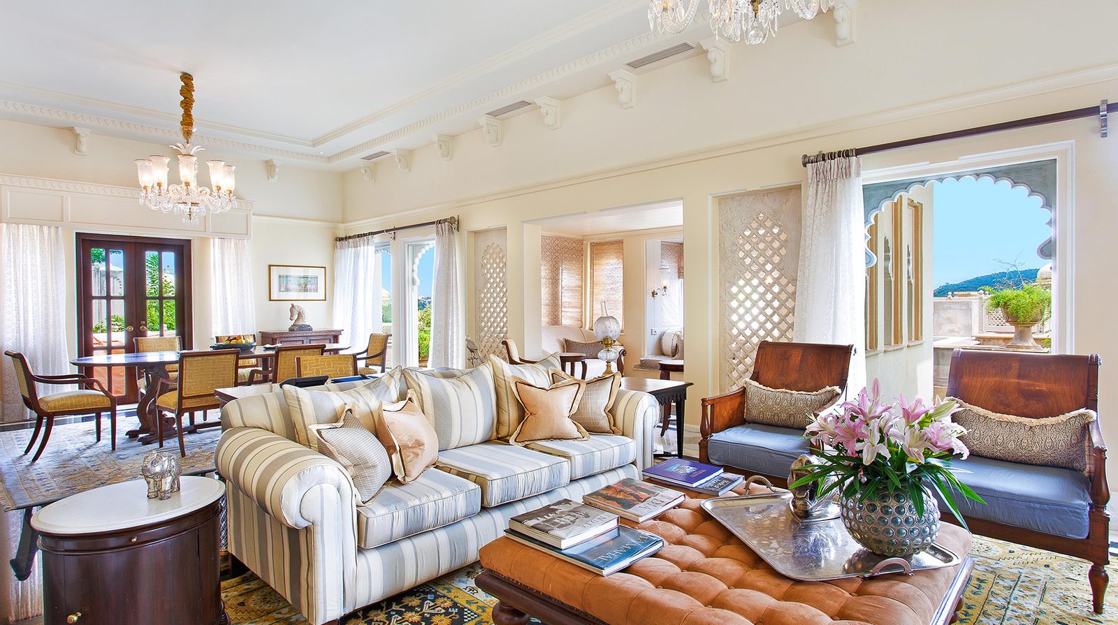 The Oberoi Udaivilas, Udaipur interior