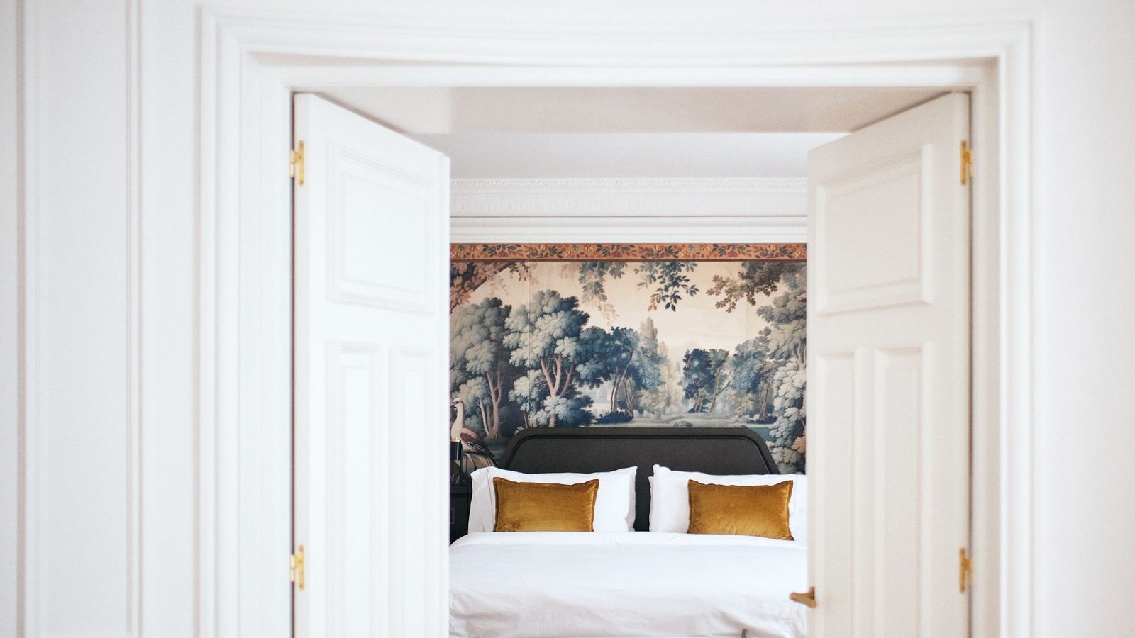 The Palace, a Luxury Collection Hotel: First In interior