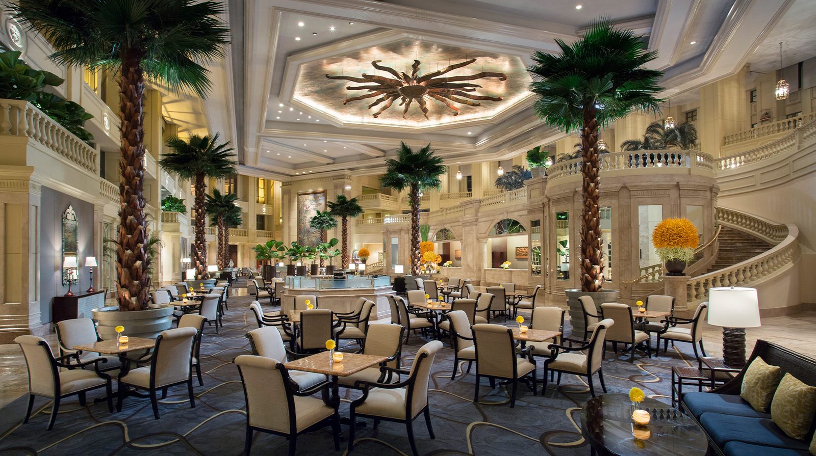 The Peninsula Manila interior
