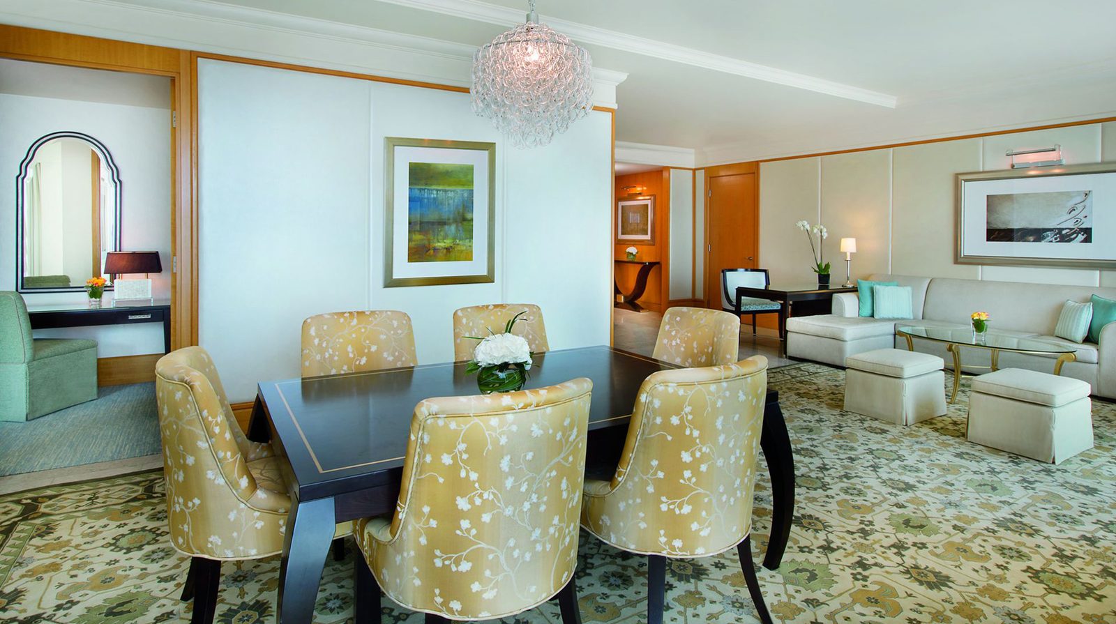 The Ritz-Carlton, Dubai International Financial Centre interior