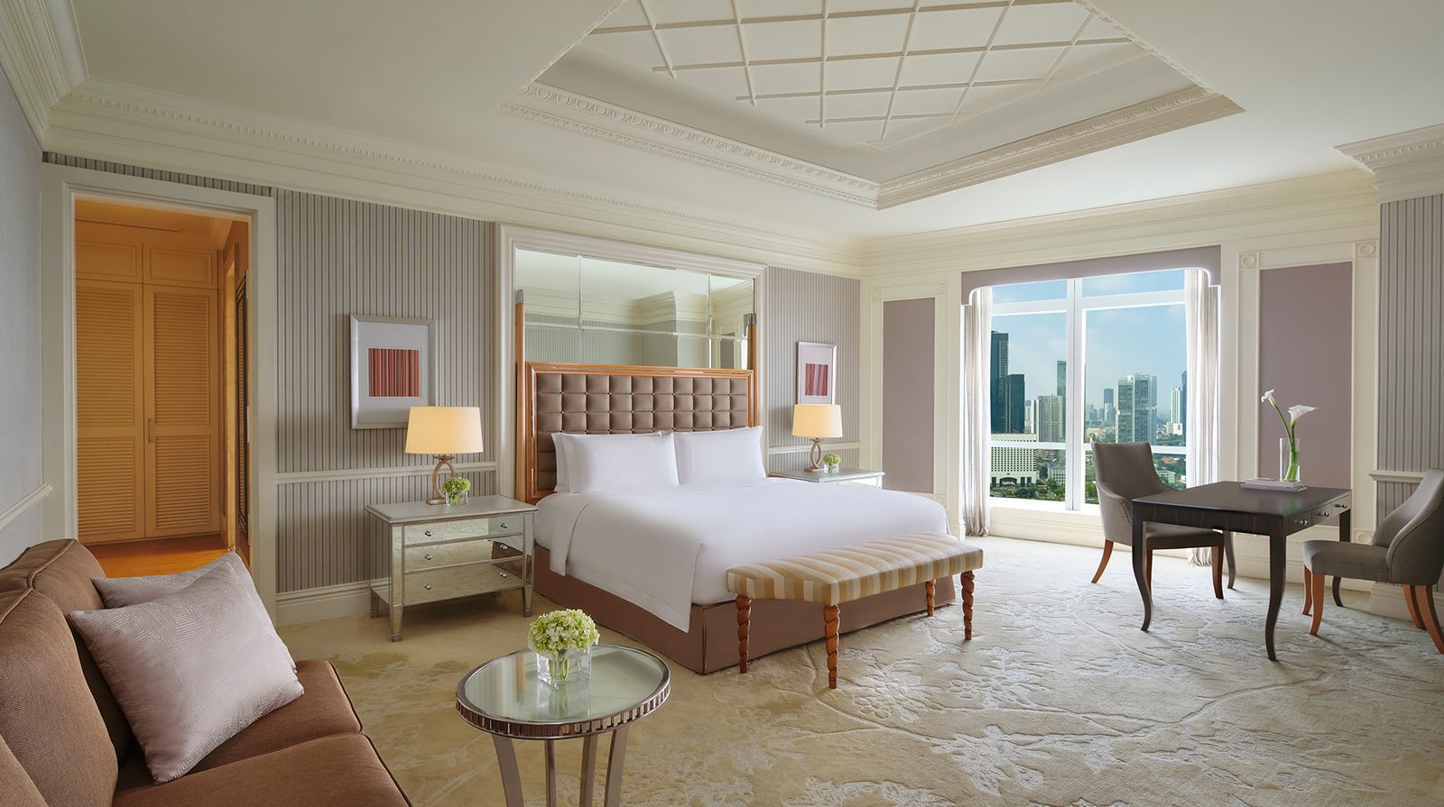 The Ritz-Carlton Jakarta, Pacific Place interior
