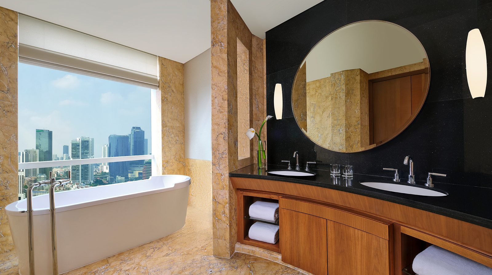 The Ritz-Carlton Jakarta, Pacific Place interior