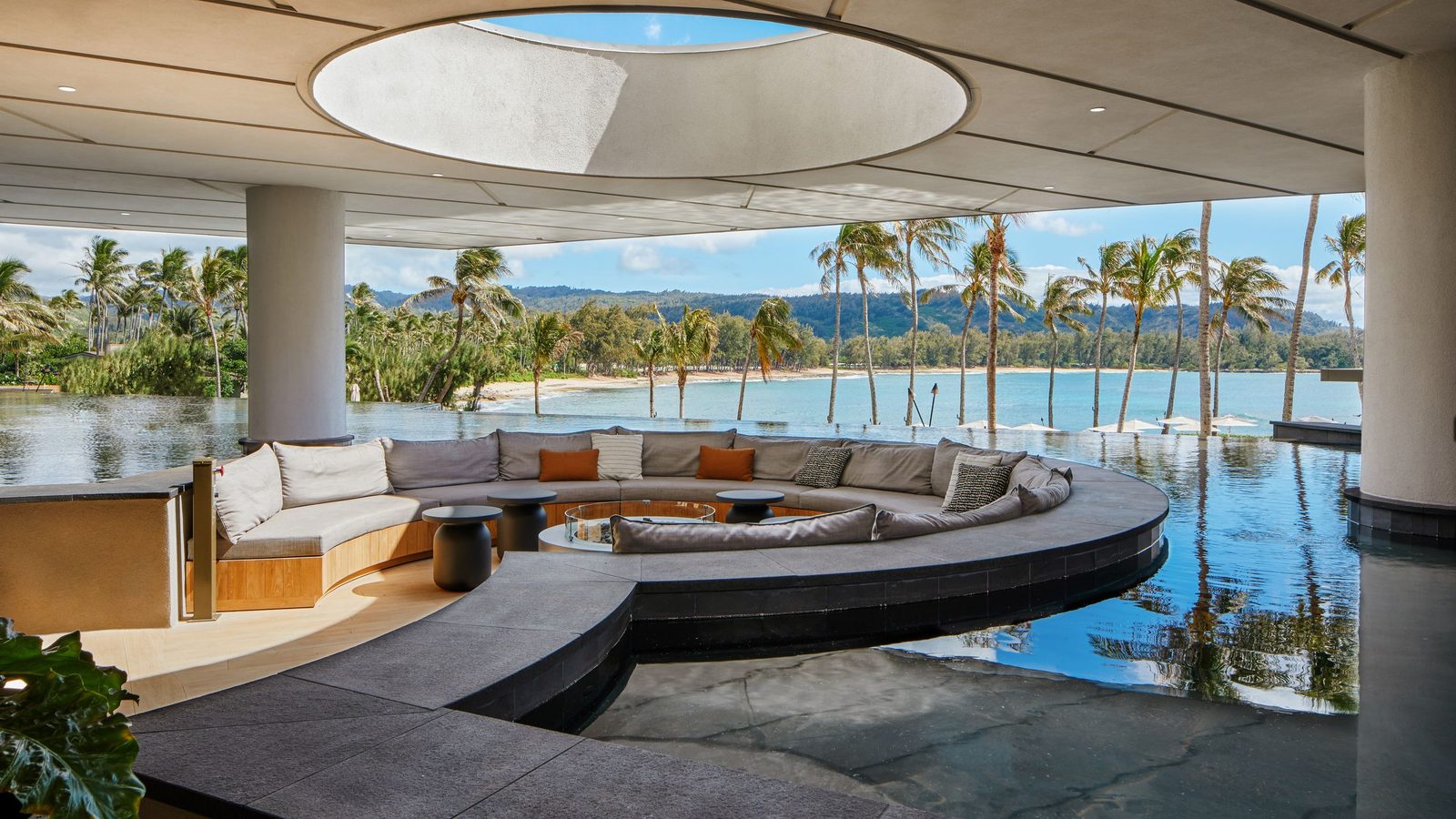 The Ritz-Carlton O’ahu, Turtle Bay interior