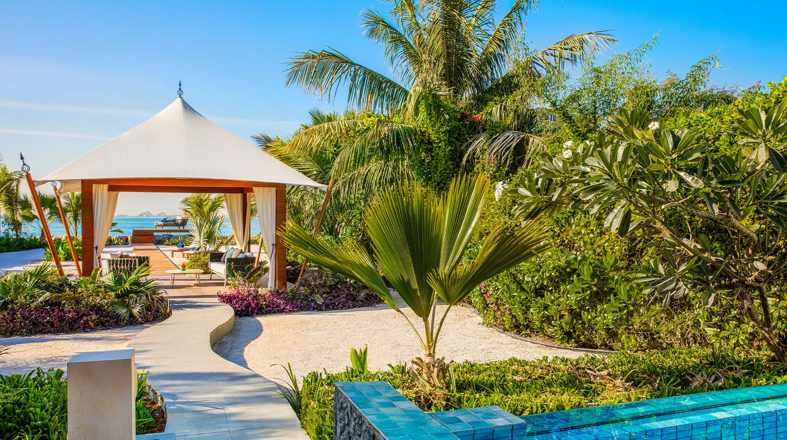 The Ritz-Carlton Ras Al Khaimah, Al Hamra Beach interior
