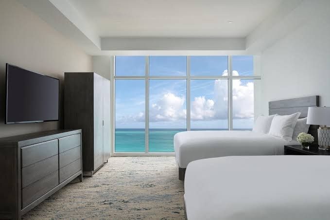 The Ritz-Carlton, Turks & Caicos interior