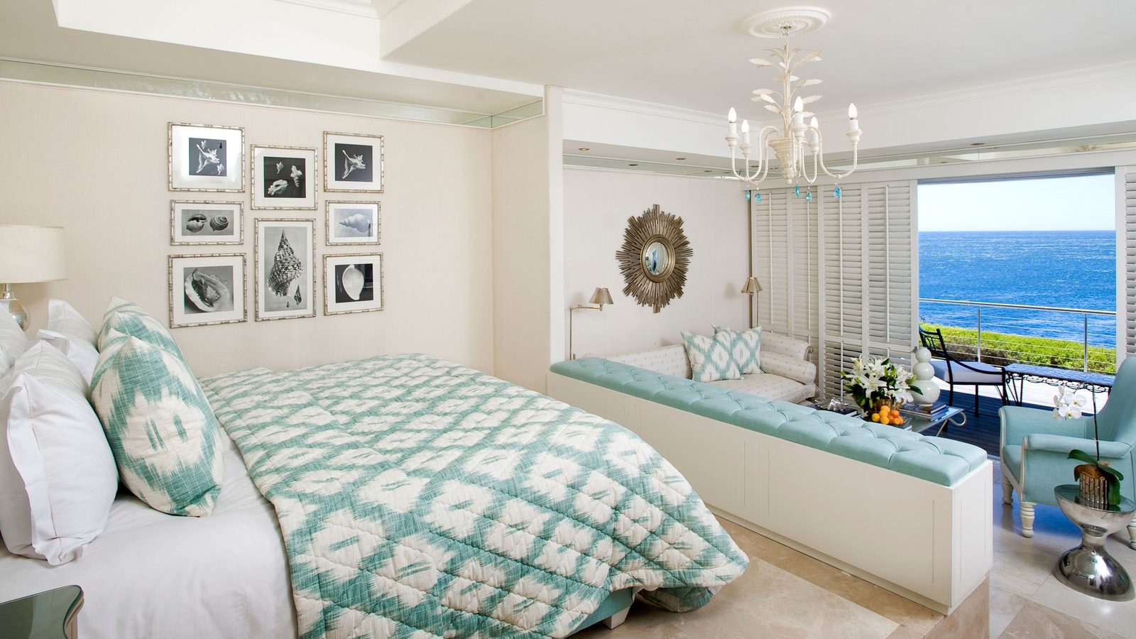 The Twelve Apostles Hotel and Spa interior