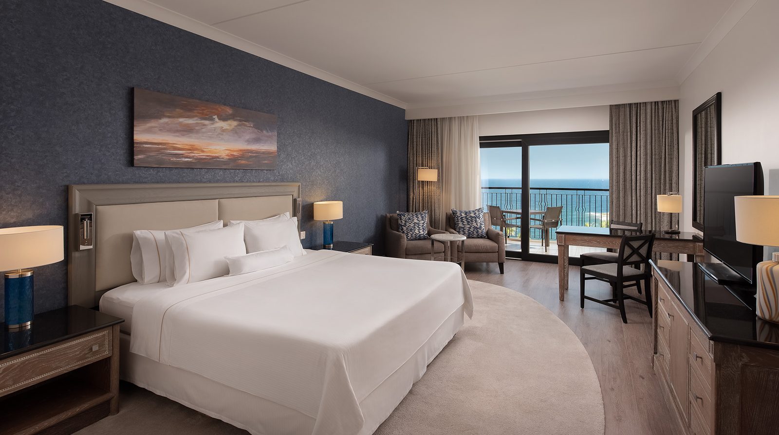 The Westin Dragonara Resort interior