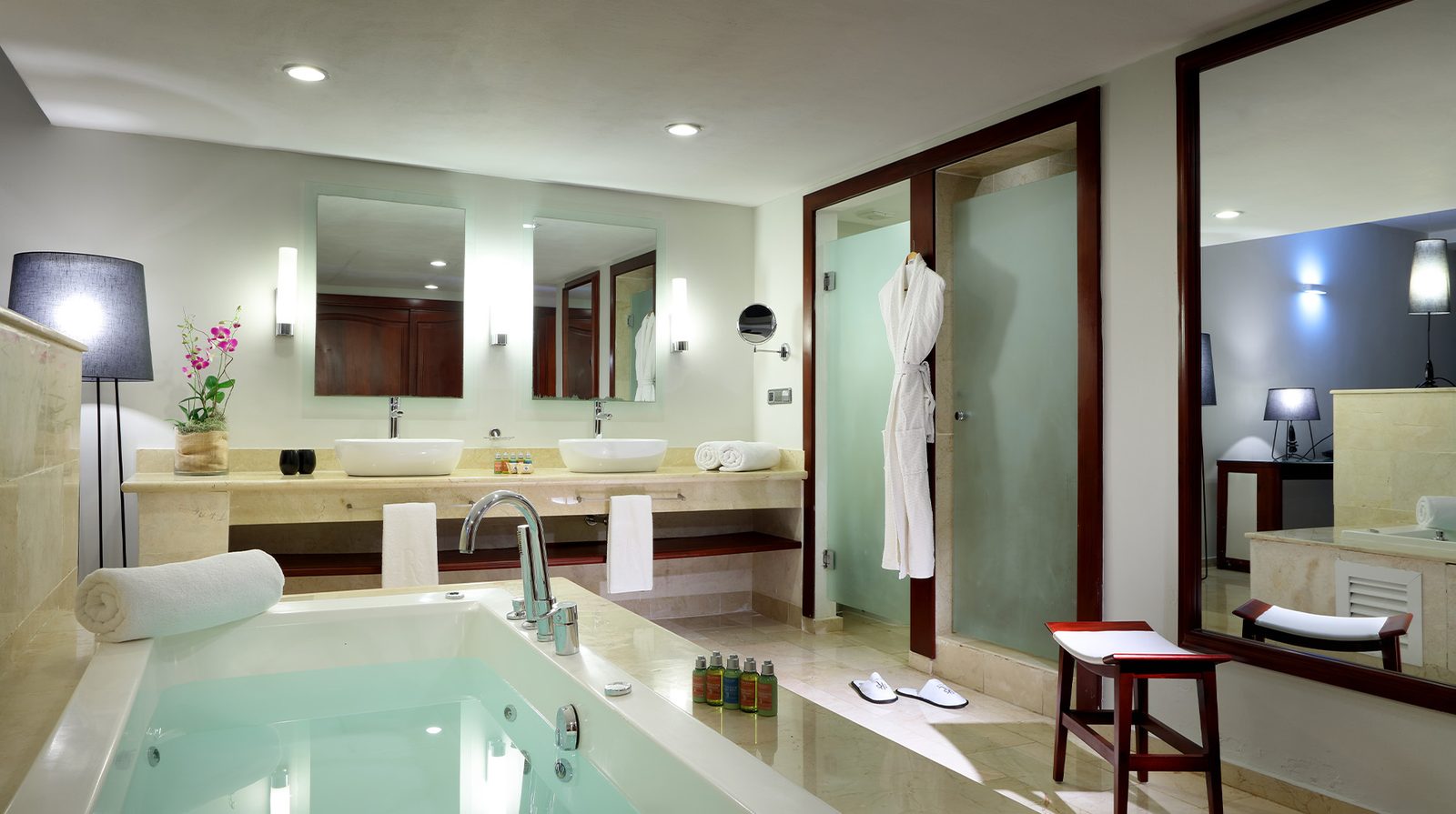 TRS Turquesa Hotel interior