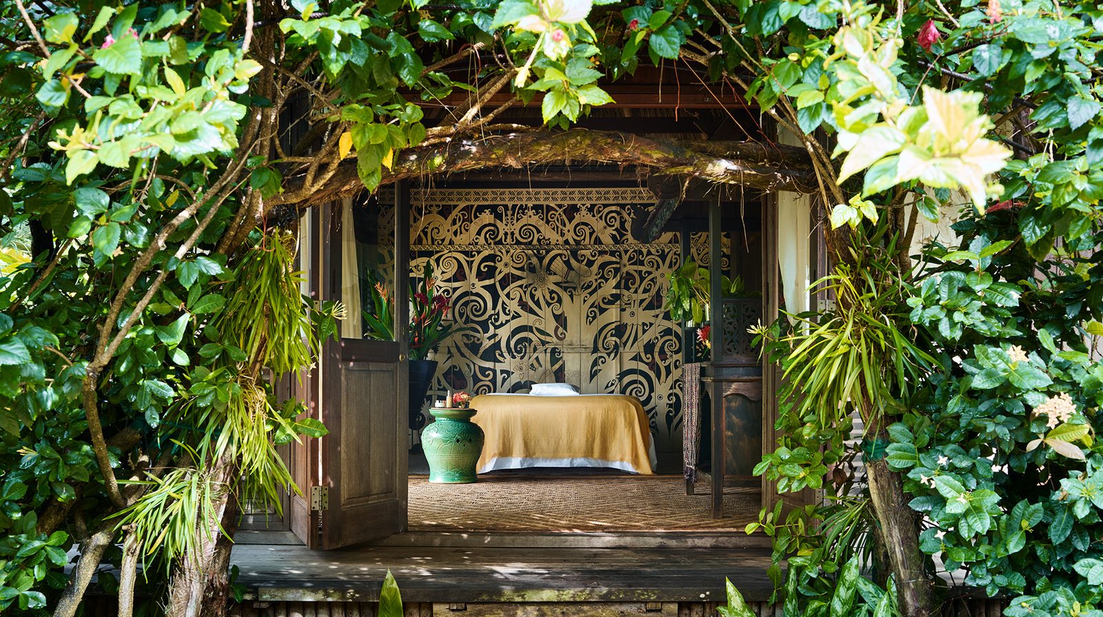 Turtle Inn interior