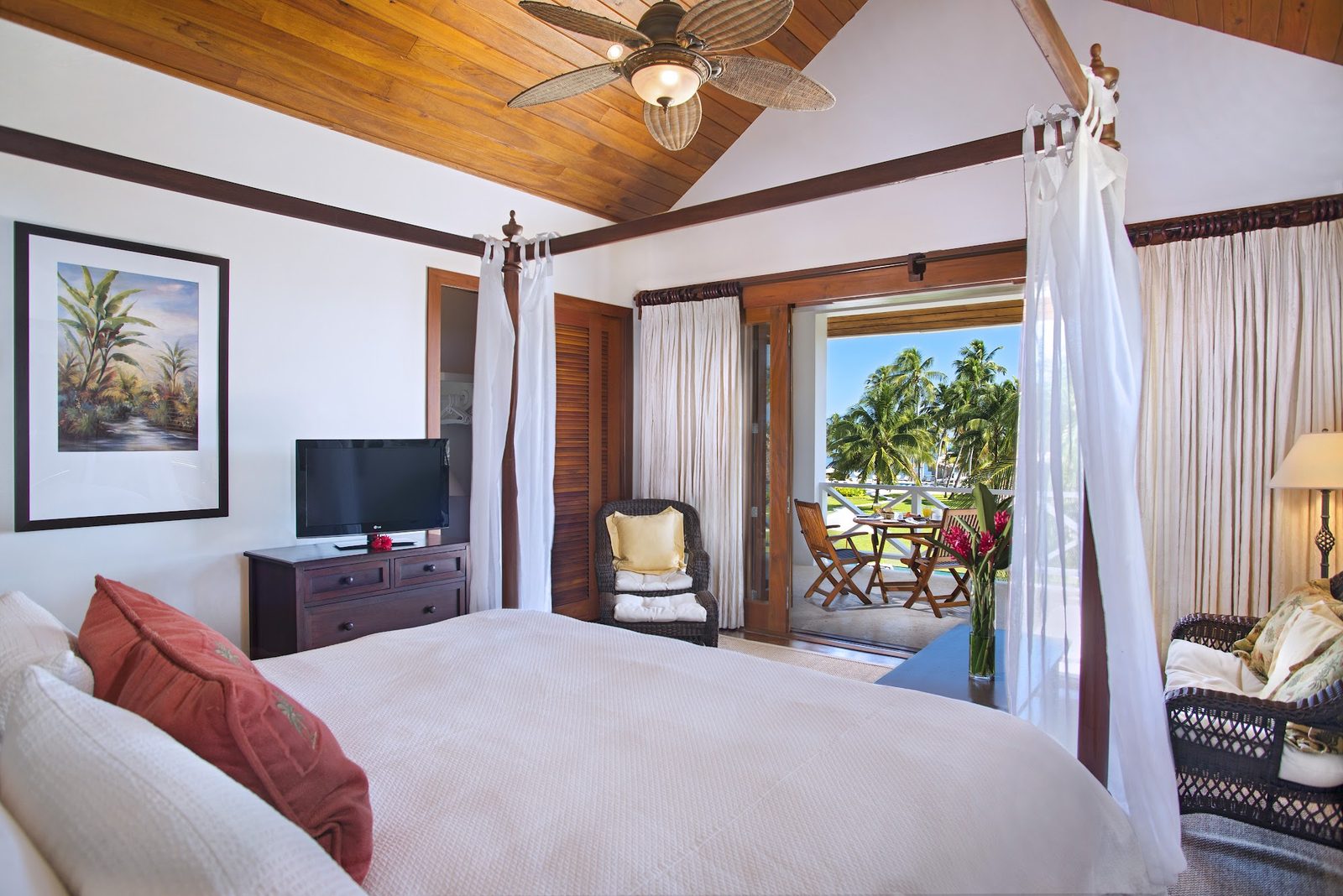 Victoria House Resort & Spa interior
