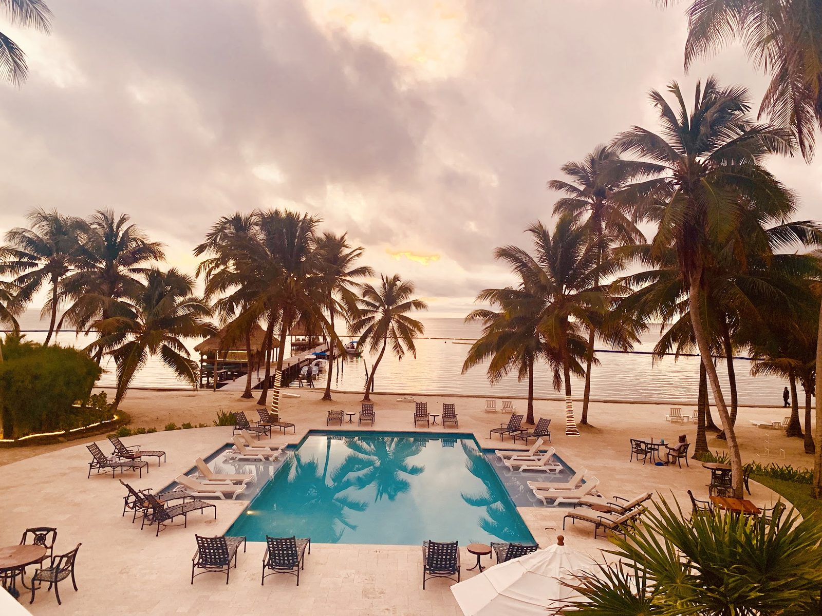 Victoria House Resort & Spa interior