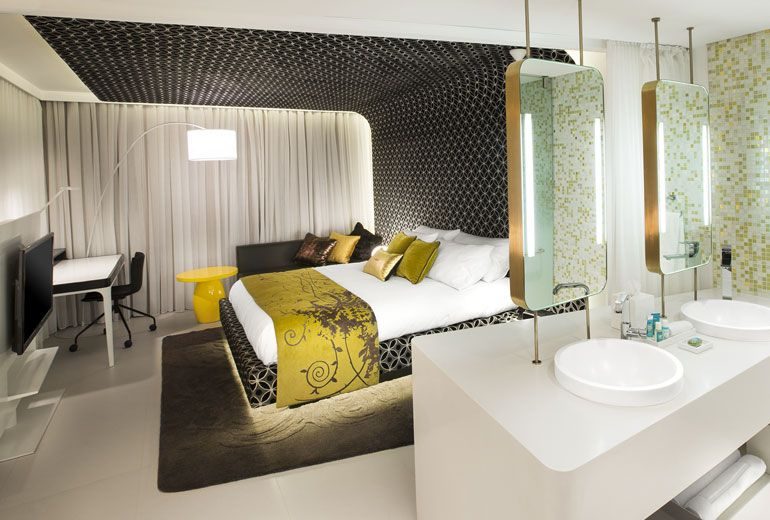 W Bogota interior