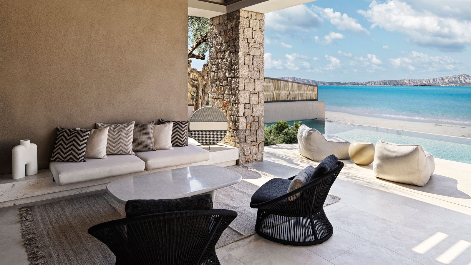 W Costa Navarino interior