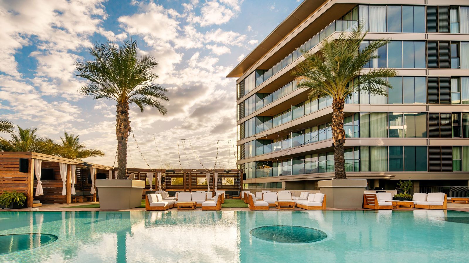 W Scottsdale