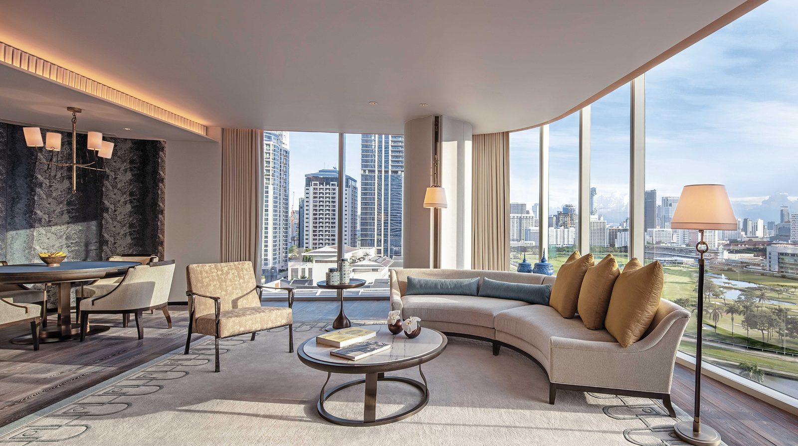 Waldorf Astoria Bangkok interior