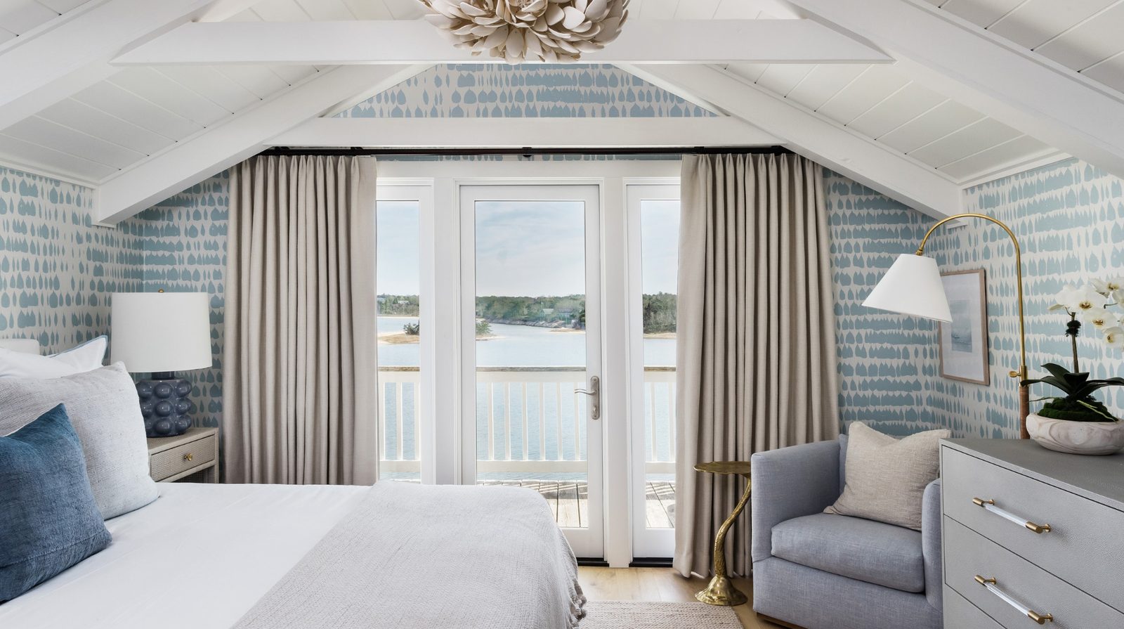 Wequassett Resort and Golf Club interior