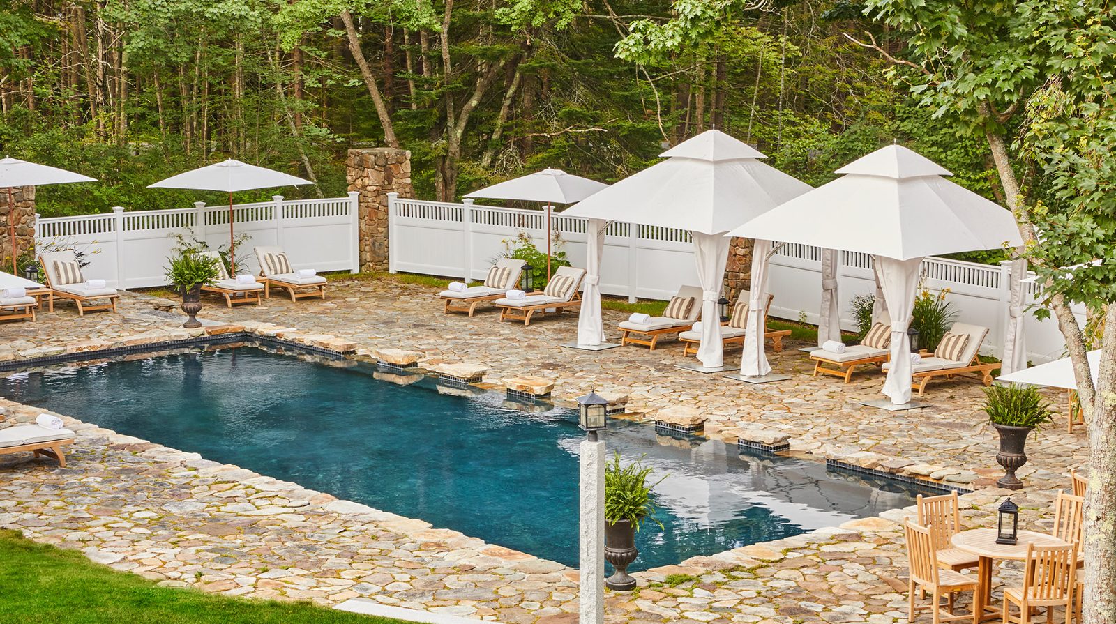 White Barn Inn, Auberge Collection interior