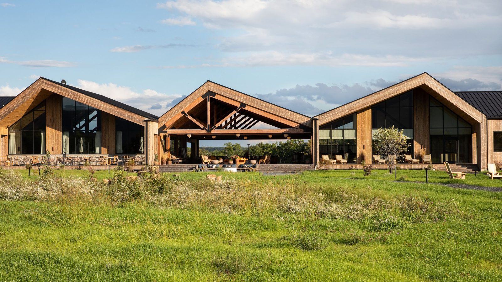 Wildflower Farms, Auberge Collection interior