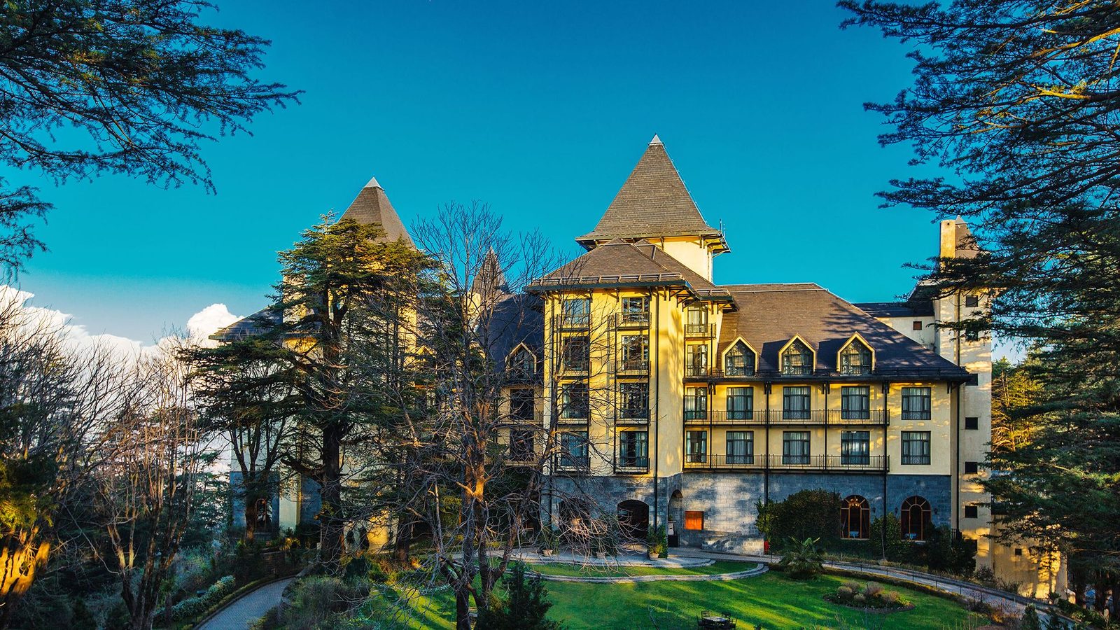 Wildflower Hall, Shimla in the Himalayas - An Oberoi Resort interior