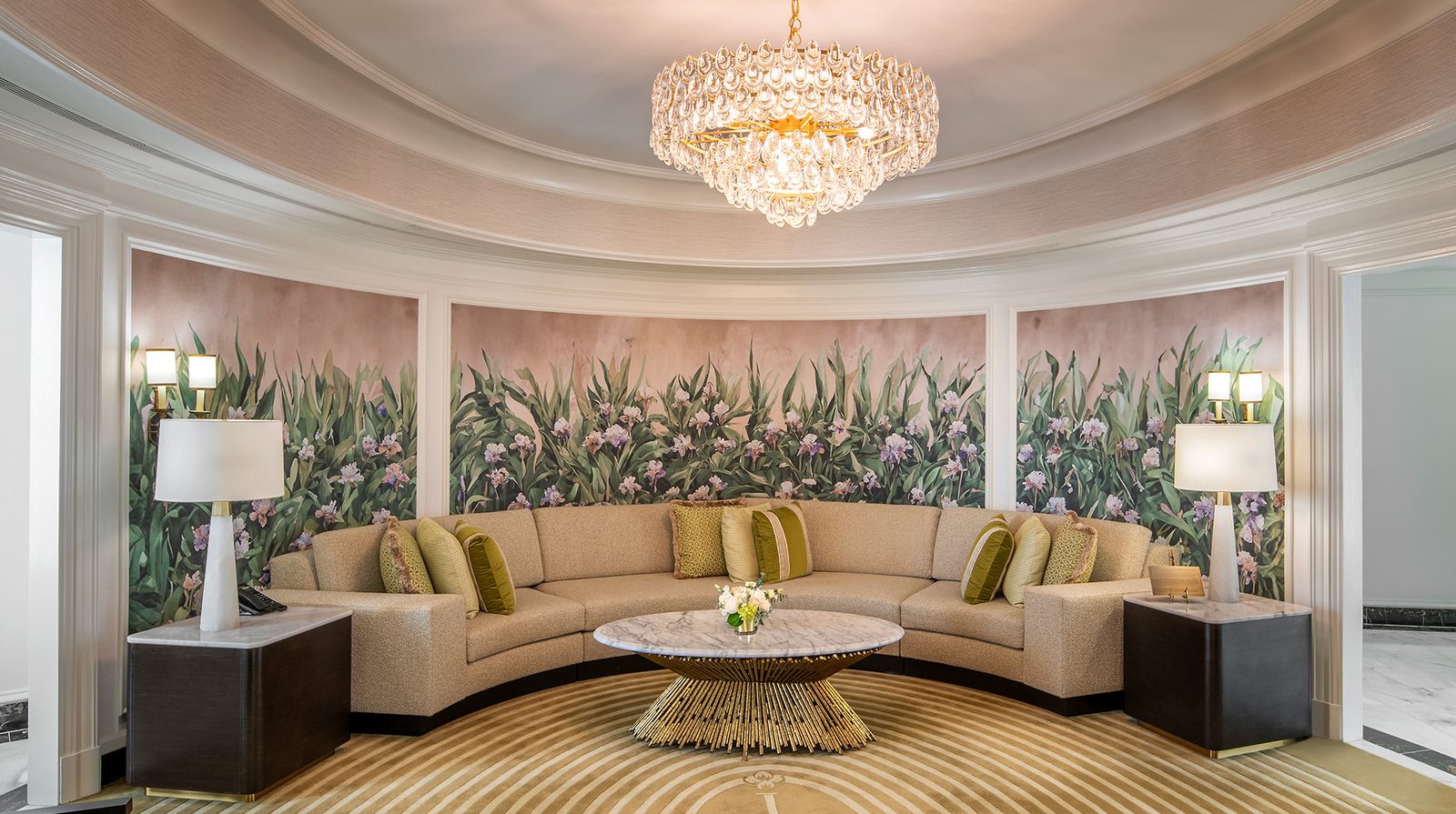 Willard InterContinental interior