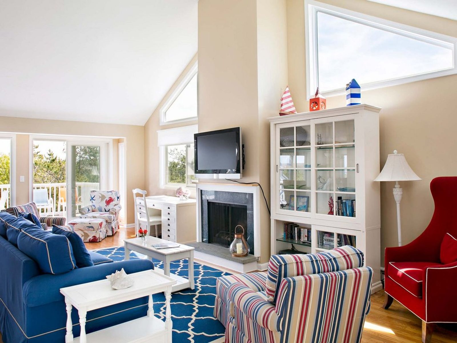 Winnetu Oceanside Resort interior