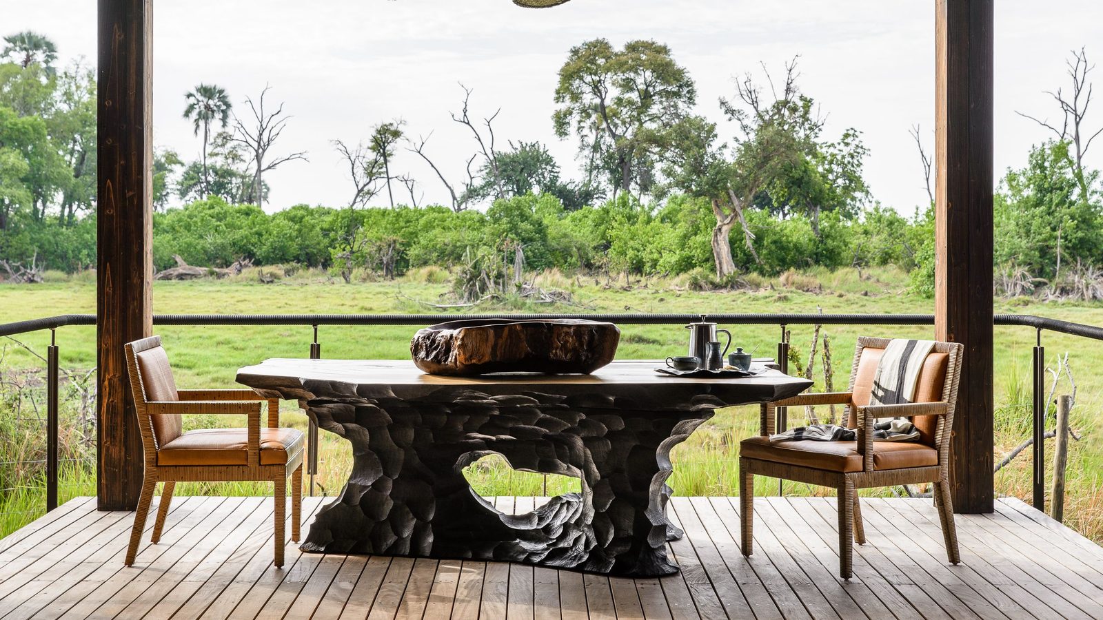 Xigera Safari Lodge signature suite