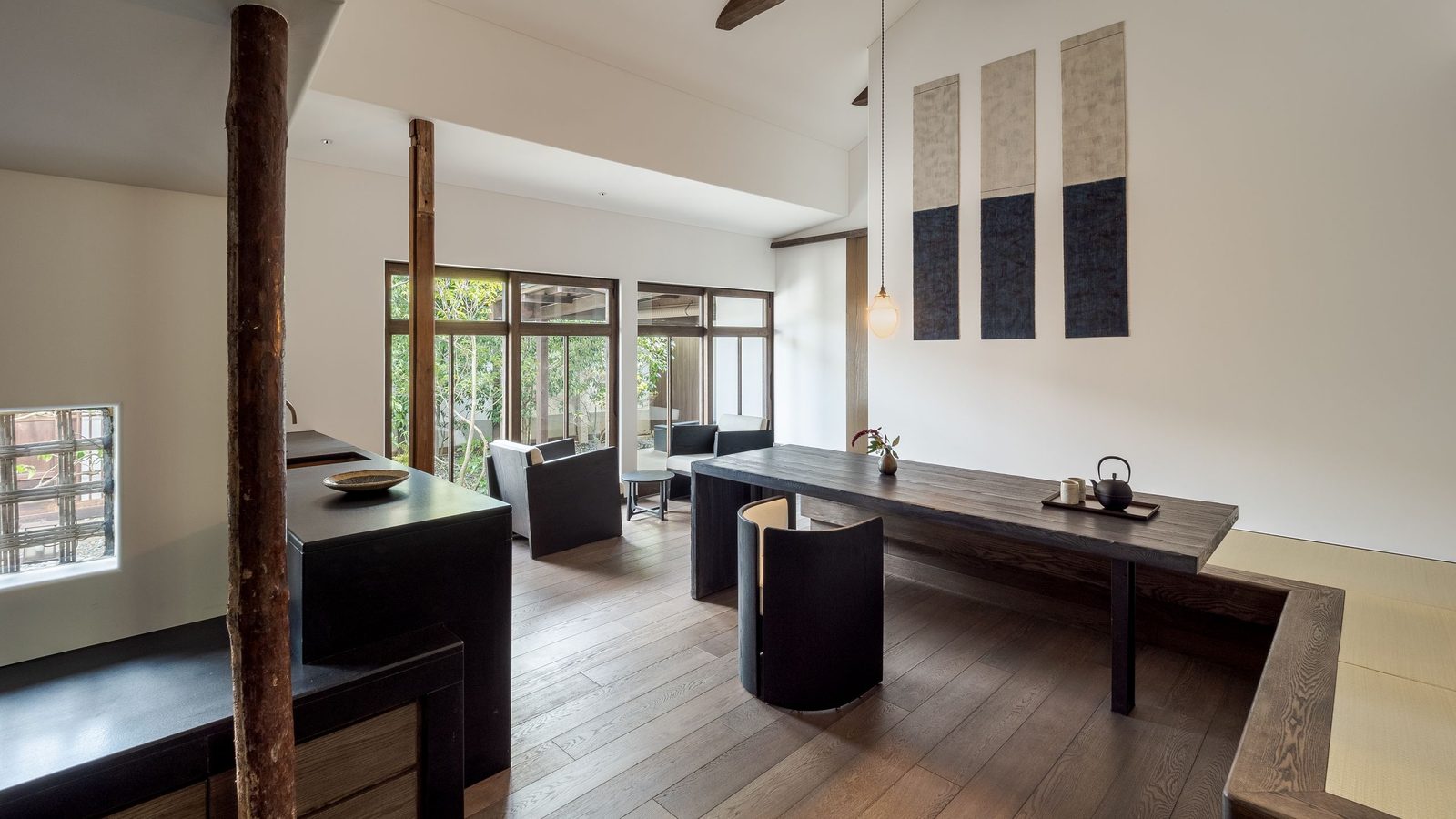 Yoruya interior
