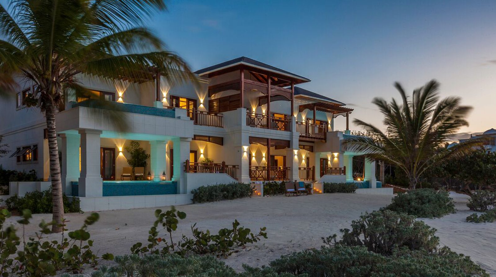 Zemi Beach House, LXR Hotels & Resorts